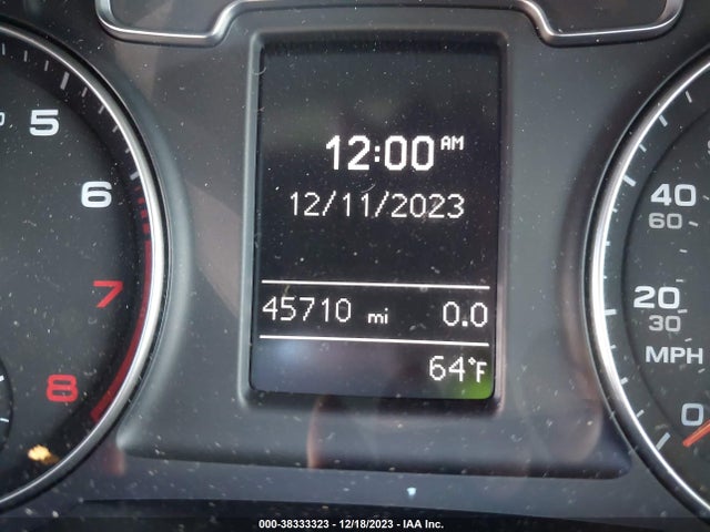 WA1BCCFS6HR016585 Audi Q3 2.0t Premium