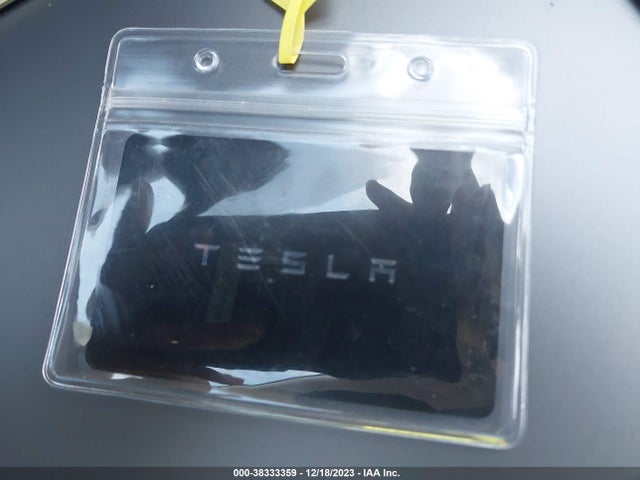 2023 TESLA MODEL Y 7SAYGDEE2PF812117 Photo 10