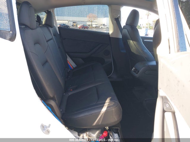 2023 TESLA MODEL Y 7SAYGDEE2PF812117 Photo 7