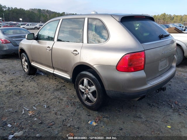 2004 PORSCHE CAYENNE WP1AB29P44LA63132 Photo 2