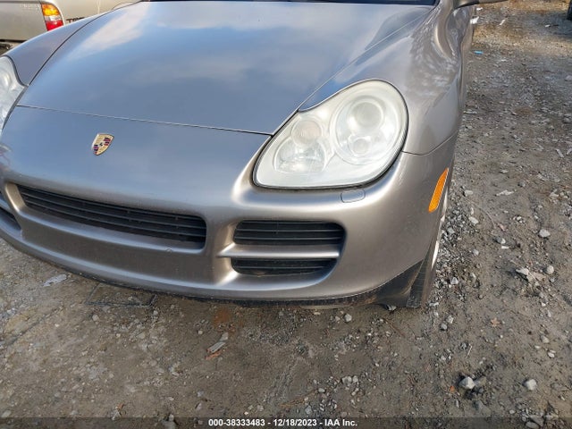 2004 PORSCHE CAYENNE WP1AB29P44LA63132 Photo 5