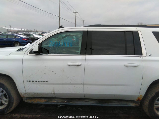 Chevrolet Suburban 1500 Lt 2015 1GNSKJKC2FR184286 Image 14