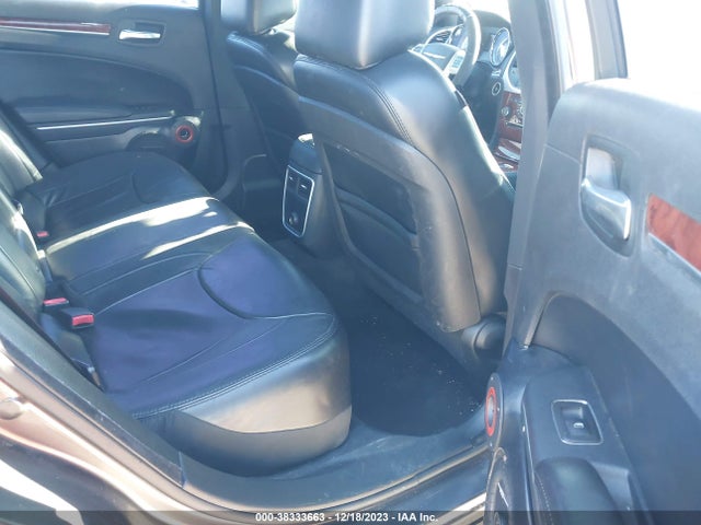 Chrysler 300 2014 2C3CCAAG5EH119059 Image 8