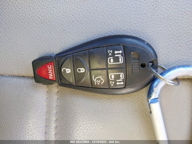 2013 CHRYSLER TOWN & COUNTRY TOURING VIN: 2C4RC1BG5DR646757