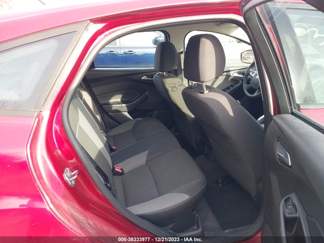 2013 FORD FOCUS SE VIN: 1FADP3K20DL270398