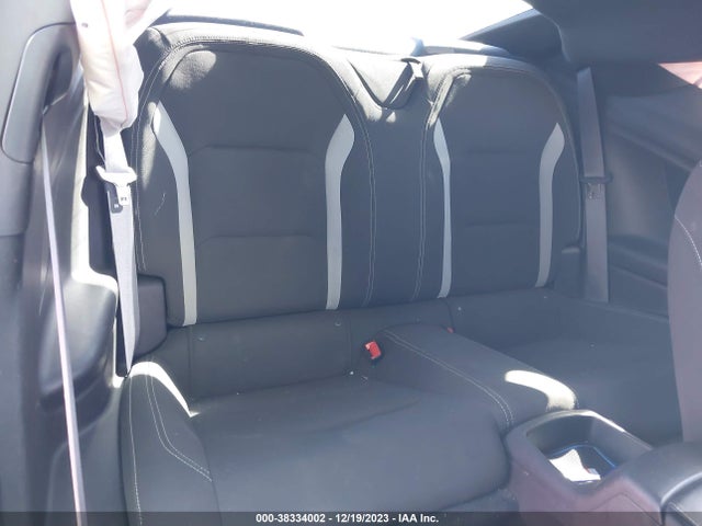 Chevrolet Camaro 1lt 2017 1G1FB1RS5H0110335 Image 8