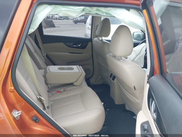 JN8AT2MV7JW306287 Nissan Rogue Sl