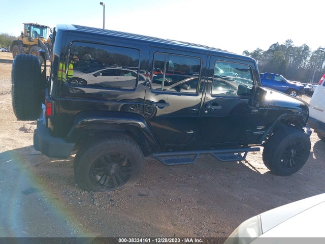 2015 JEEP WRANGLER UNLIMITED SAHARA VIN: 1C4BJWEG5FL614600