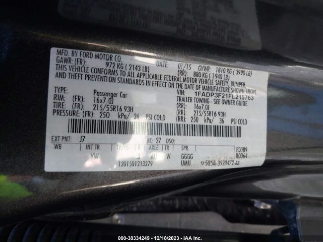 1FADP3F21FL215763 Ford FOCUS SE