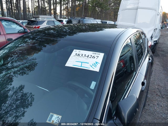 Honda CR-V LX 2019 2HKRW6H34KH206449 Image 6