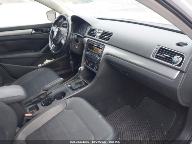 1VWAS7A30EC034510 Volkswagen Passat 1.8t Wolfsburg Edition
