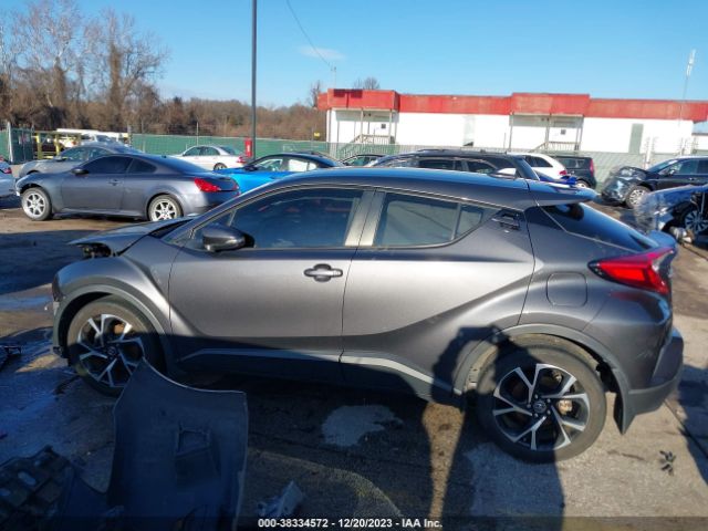 NMTKHMBX8KR095036 Toyota C-HR XLE