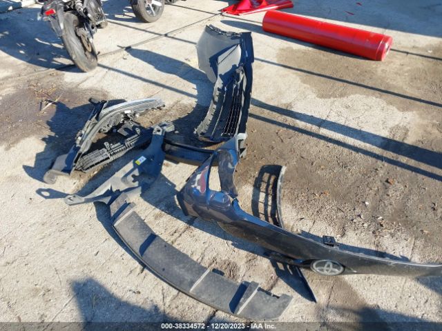 NMTKHMBX8KR095036 Toyota C-HR XLE