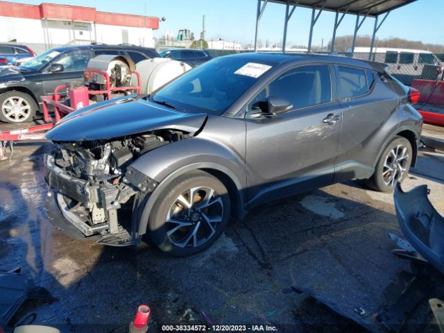 NMTKHMBX8KR095036 Toyota C-HR XLE