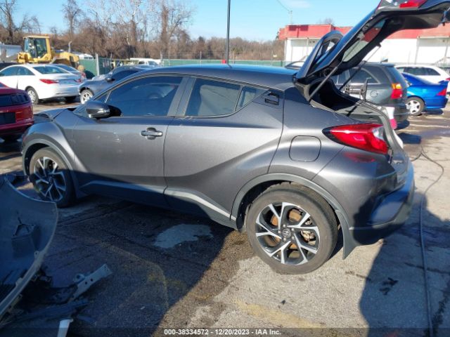 NMTKHMBX8KR095036 Toyota C-HR XLE