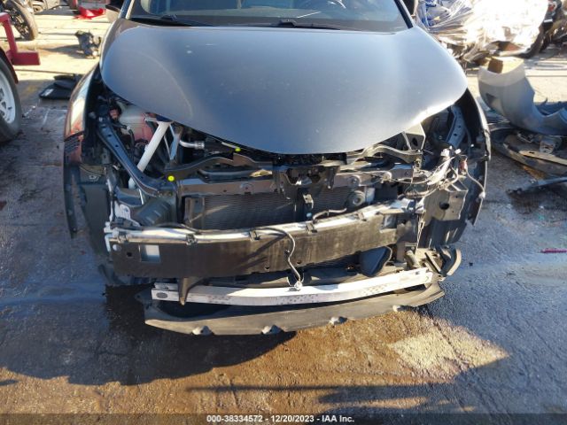 NMTKHMBX8KR095036 Toyota C-HR XLE