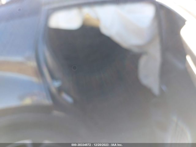 NMTKHMBX8KR095036 Toyota C-HR XLE
