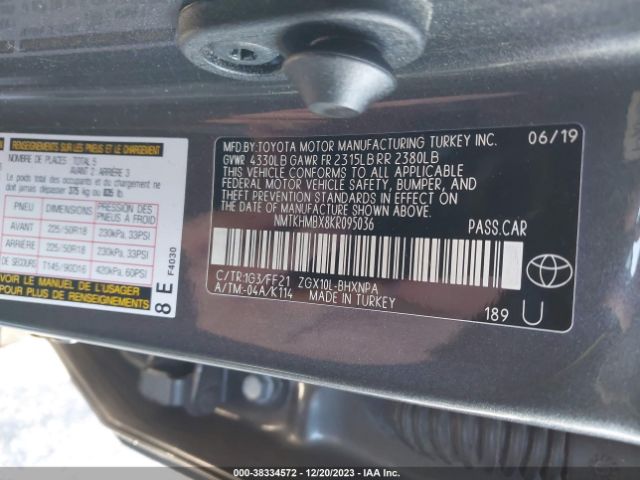 NMTKHMBX8KR095036 Toyota C-HR XLE