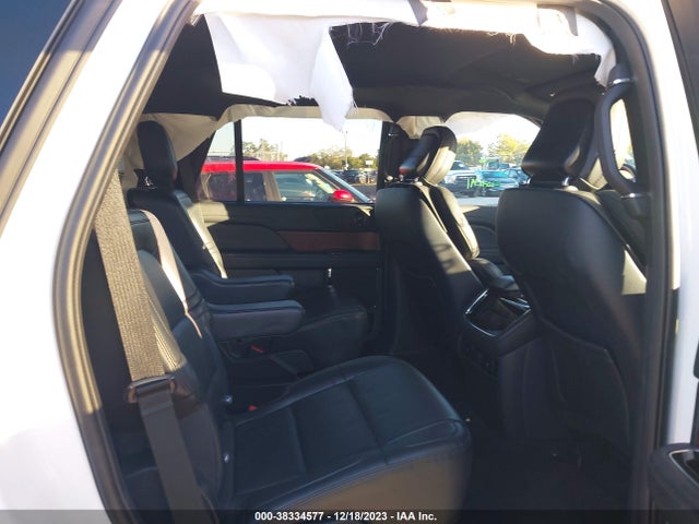 5LMJJ2NG4PEL12881 Lincoln Navigator Standard