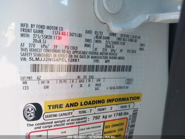 5LMJJ2NG4PEL12881 Lincoln Navigator Standard