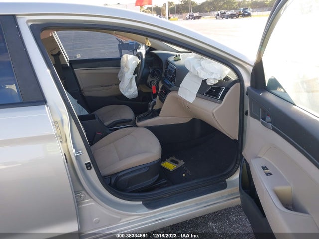 Hyundai ELANTRA SE 2017 KMHD74LF9HU395526 Image 5