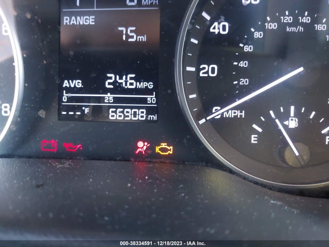 Hyundai ELANTRA SE 2017 KMHD74LF9HU395526 Image 7