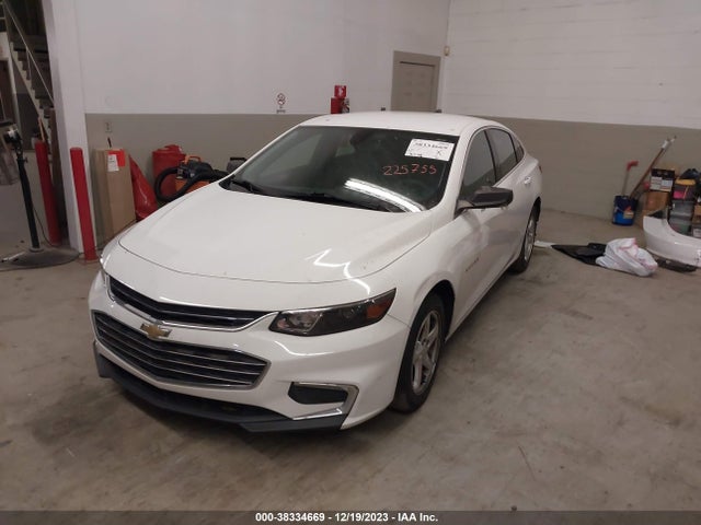 Chevrolet Malibu 1ls 2018 1G1ZB5ST7JF225755 Image 2