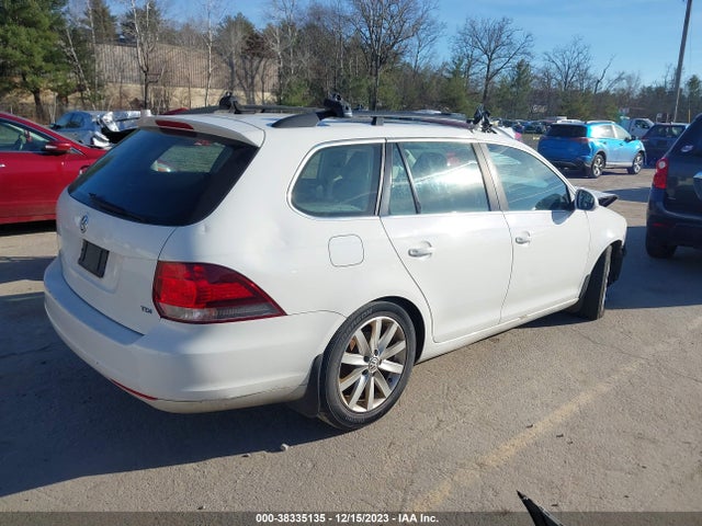 2013 VOLKSWAGEN JETTA SPORTWAGEN 2.0L TDI VIN: 3VWPL7AJ1DM636710