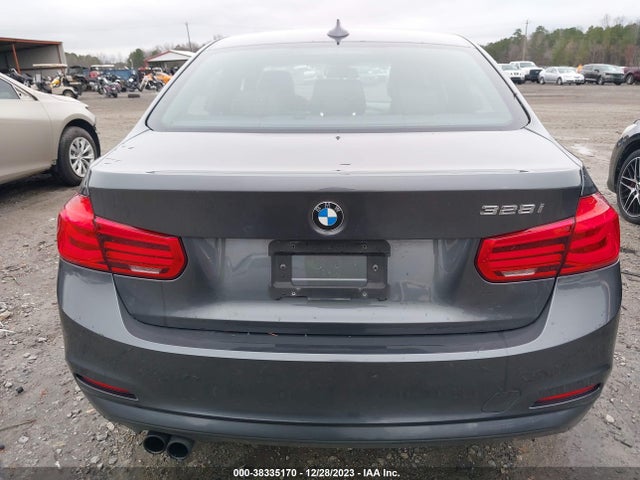BMW 328I 2016 WBA8E9C54GK646816 Image 16