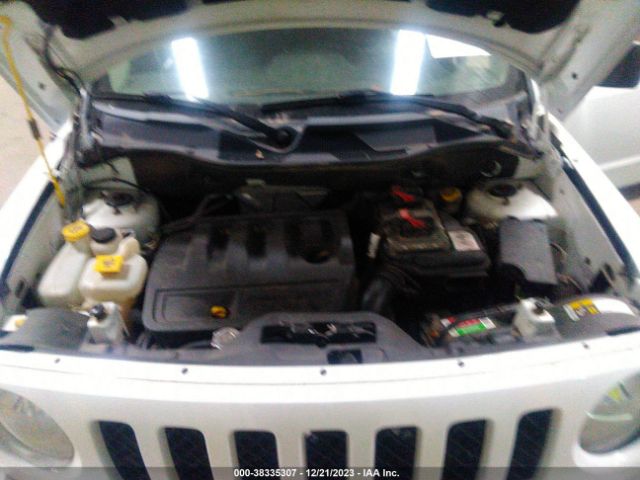1C4NJRBB3FD424828 Jeep Patriot Sport