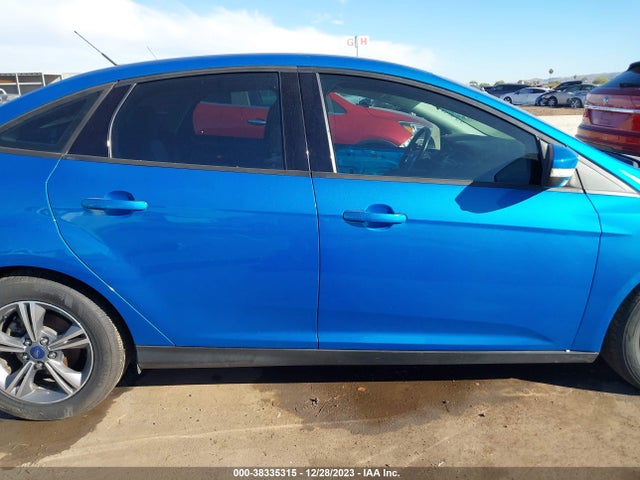 2014 FORD FOCUS SE VIN: 1FADP3F29EL270945