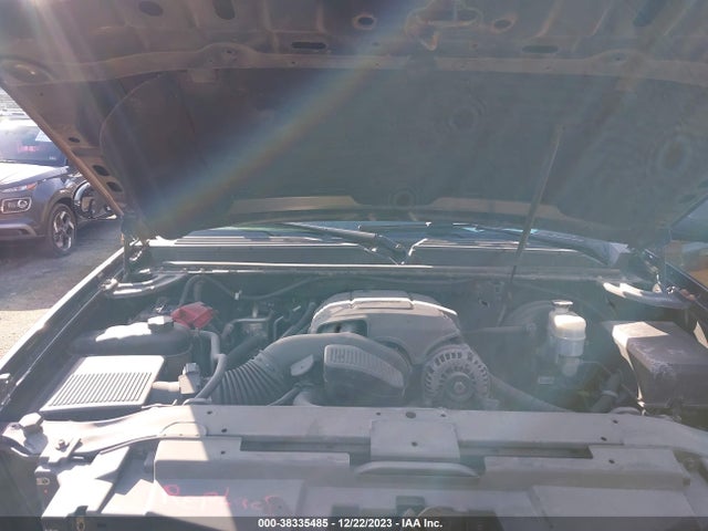 38335485 :رقم المزاد ، 1GNSKJE38BR377161 vin ، 2011 Chevrolet Suburban 1500 Lt1 مزاد بيع