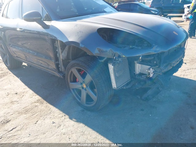 2017 PORSCHE MACAN WP1AG2A54HLB51521 Photo 5