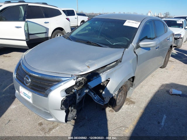 Nissan Altima 2.5 S 2015 1N4AL3AP9FC212661 Image 6