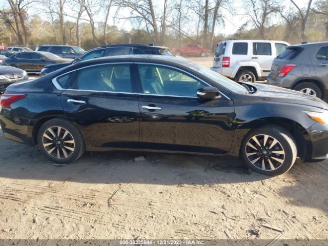 1N4AL3APXJC129779 Nissan Altima 2.5 Sl