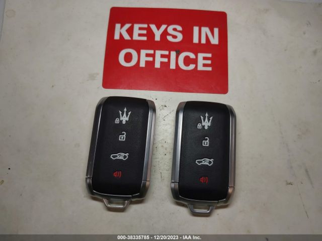 2023 MASERATI GRECALE ZN682AVA1P7416546 Photo 10