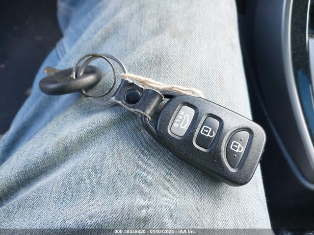 2012 HYUNDAI ELANTRA GLS (ULSAN PLANT) VIN: KMHDH4AE1CU401822