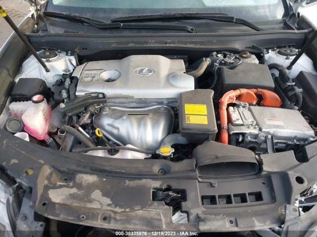JTHBW1GG0F2080590 Lexus ES 300H