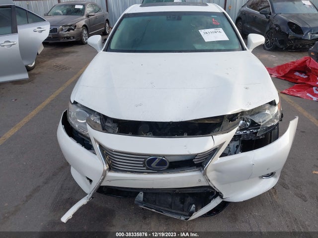 JTHBW1GG0F2080590 Lexus ES 300H