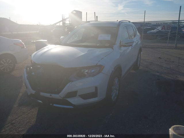 Nissan ROGUE SV 2018 JN8AT2MTXJW468347 Image 2