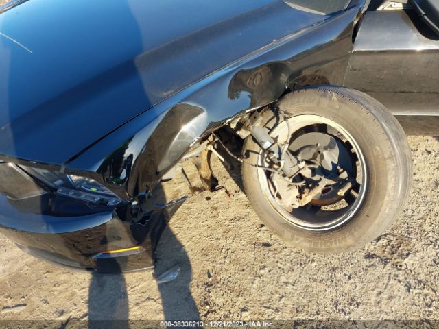 1ZVBP8AM9E5334779 Ford Mustang V6