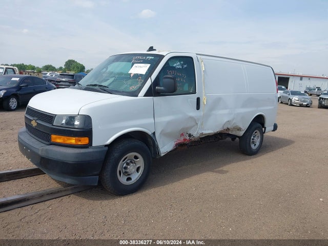 Chevrolet Express Cargo Rwd 2500 Regular Wheelbase Wt 2020 1GCWGAFG5L1252745 Image 2