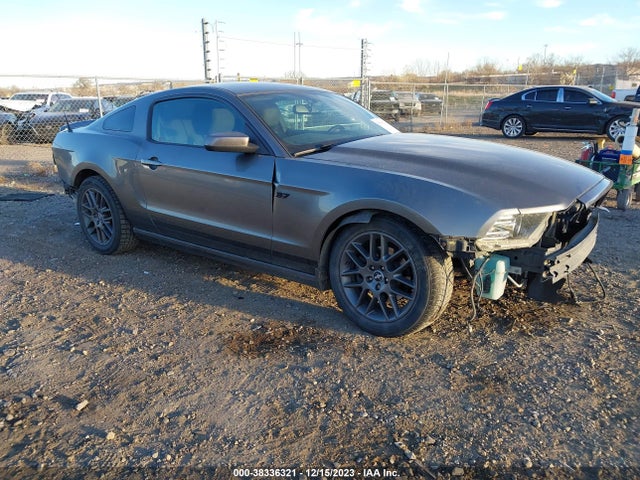 2013 FORD MUSTANG V6 PREMIUM VIN: 1ZVBP8AM8D5219945