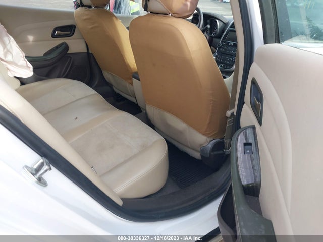 Chevrolet Malibu Limited Lt 2016 1G11C5SA2GU142019 Image 8
