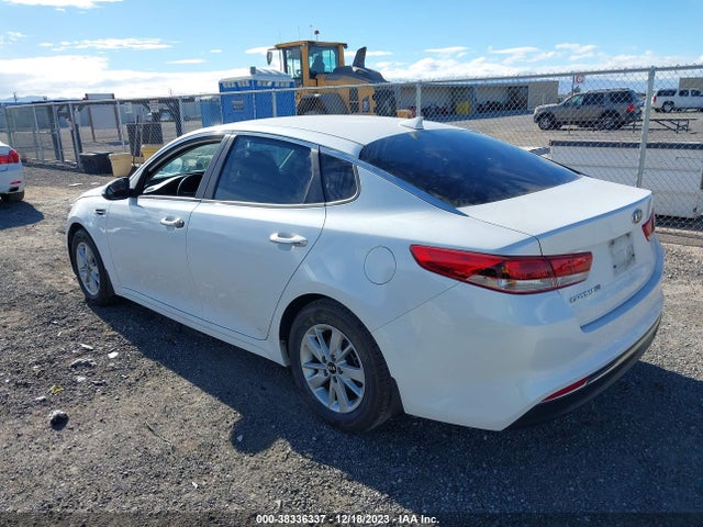 2016 KIA OPTIMA LX VIN: KNAGT4L31G5077005