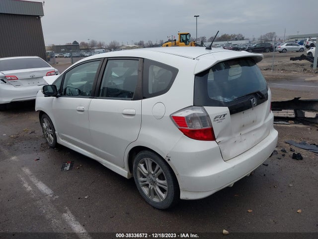 2010 HONDA FIT SPORT VIN: JHMGE8H41AC039829