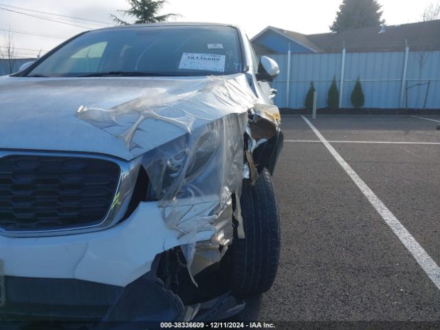 5XYPG4A5XKG570869 KIA Sorento 3.3l Lx