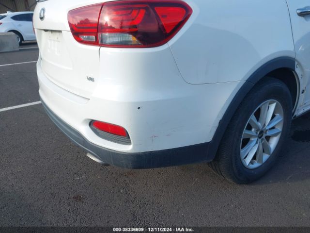 5XYPG4A5XKG570869 KIA Sorento 3.3l Lx