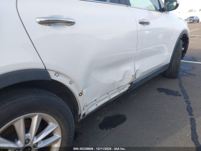 5XYPG4A5XKG570869 KIA Sorento 3.3l Lx