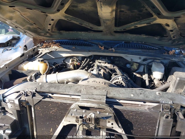 2004 CHEVROLET SILVERADO 2500 LS VIN: 1GCGK23U04F230837